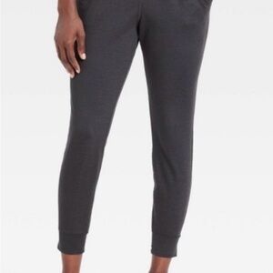 All In Motion Women’s Joggers Medium Heather Black